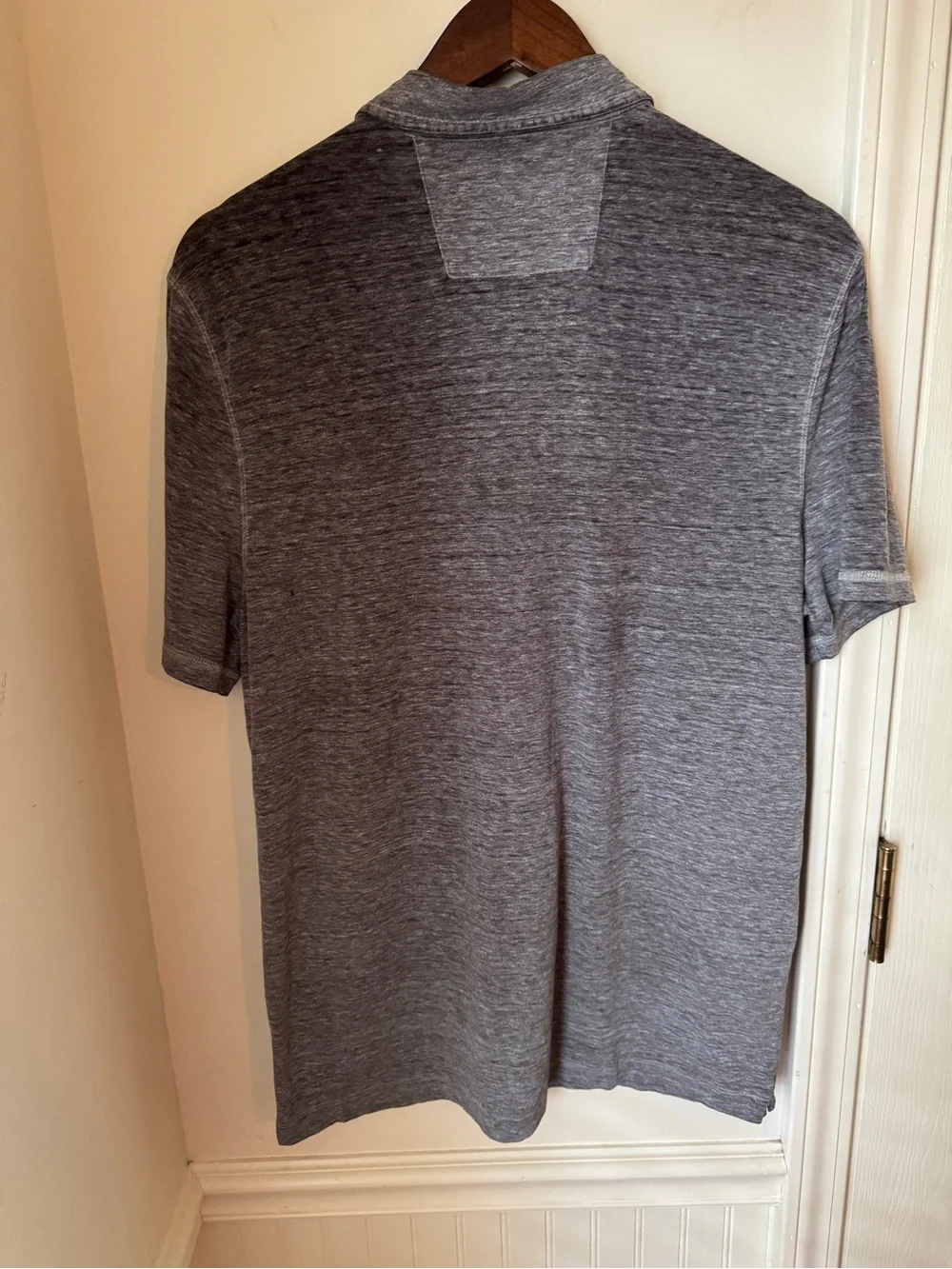 Banana Republic Men's Gray Polo “The Vintage T” Shirt Size Large